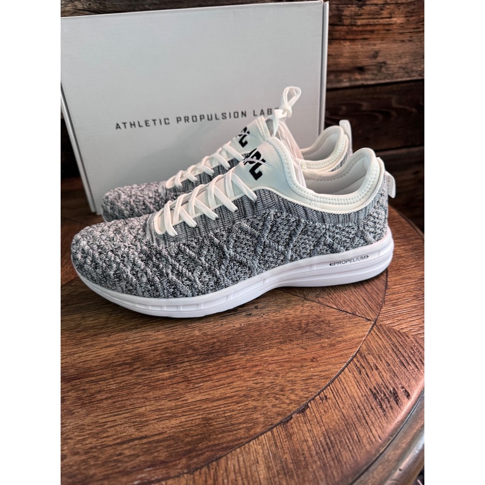 APL Athletic Propulsion Labs Mens TechLoom Phantom White Cosmic Grey 11.5 NEW